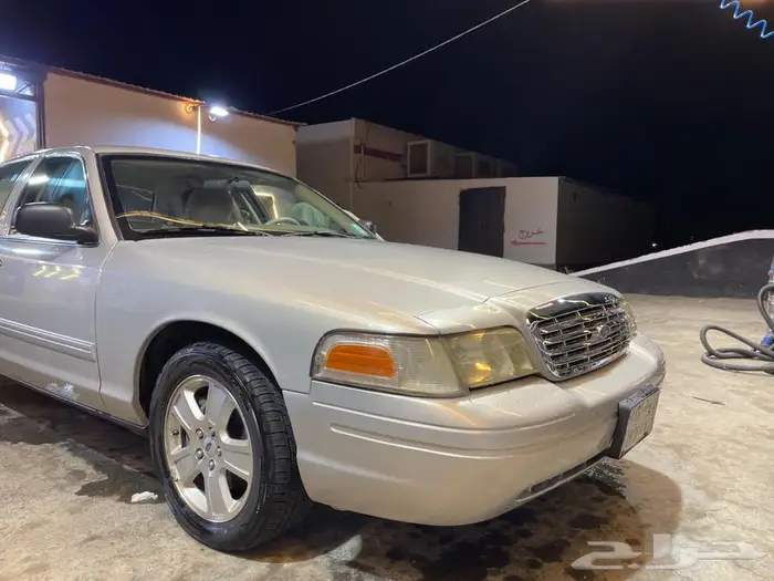 فورد كراون فكتوريا سعودي 1