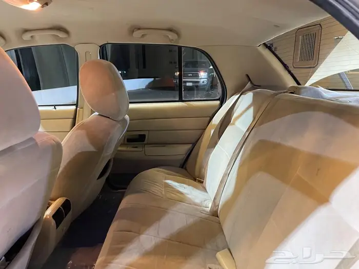 فورد كراون فكتوريا سعودي 12