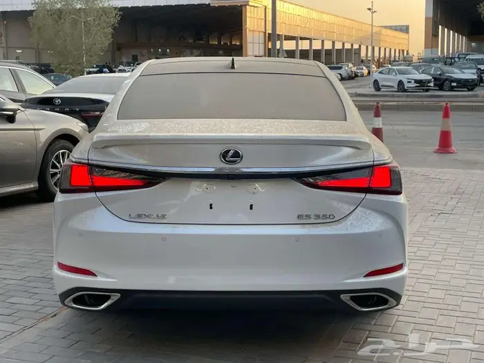 لكزس es350 cc 2025 سعودي كاش قسط ايجار منتهي بالتمليك 5