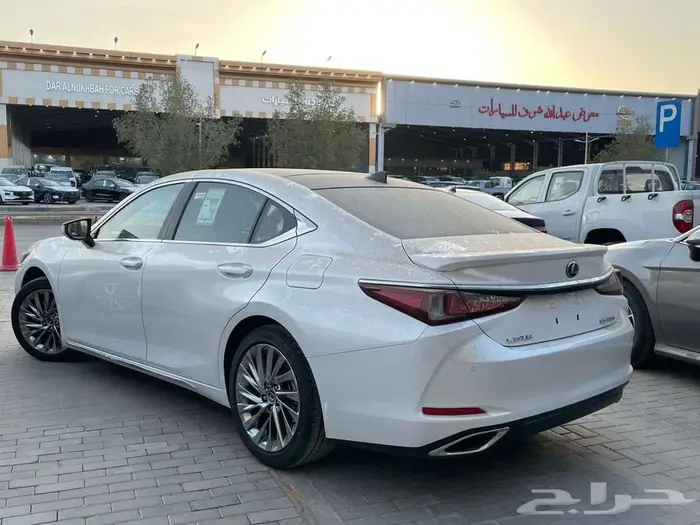 لكزس es350 cc 2025 سعودي كاش قسط ايجار منتهي بالتمليك 8