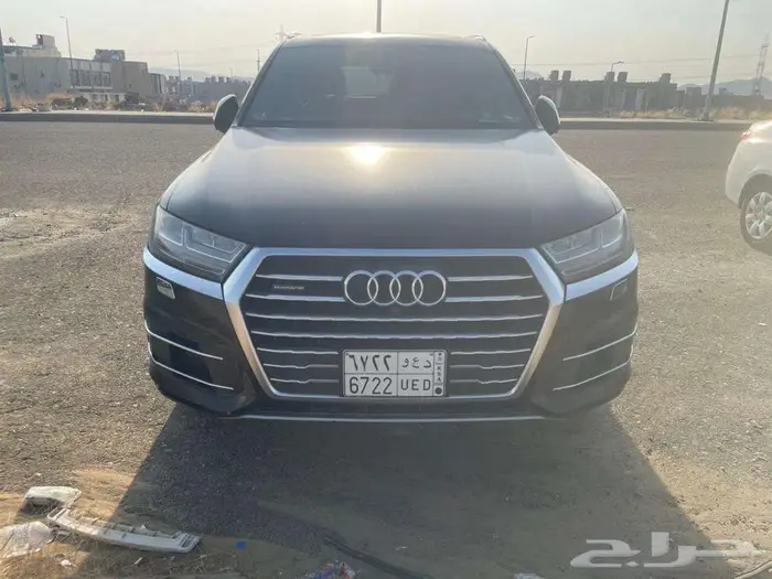 اودي كيو سفن الابواب شفط فل كامل علي صيانه الشركه موديل 2019 4