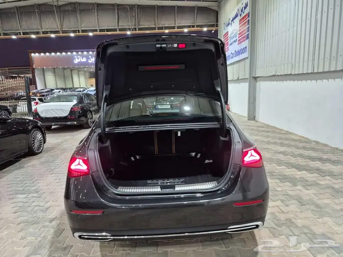 مرسيدس E200 2024-ممشى 9 الف 29