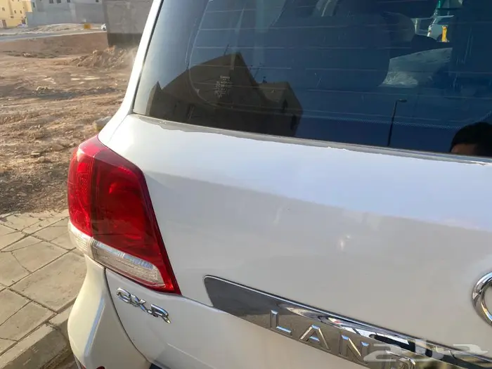 جيب لاندكروزر 7