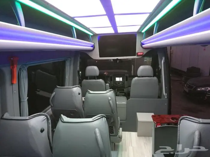 سيارات فيتو ا سبرنتر VIP ايجار بالساعة او اليوم 7