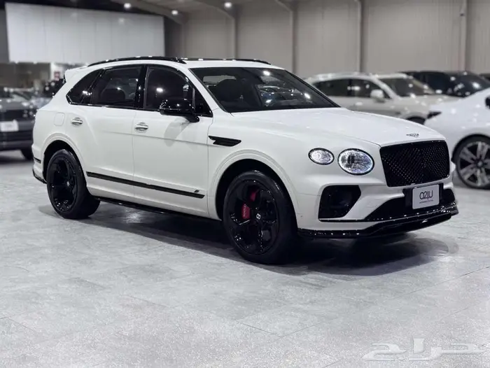 بنتلي بنتايجا S موديل 2022 1