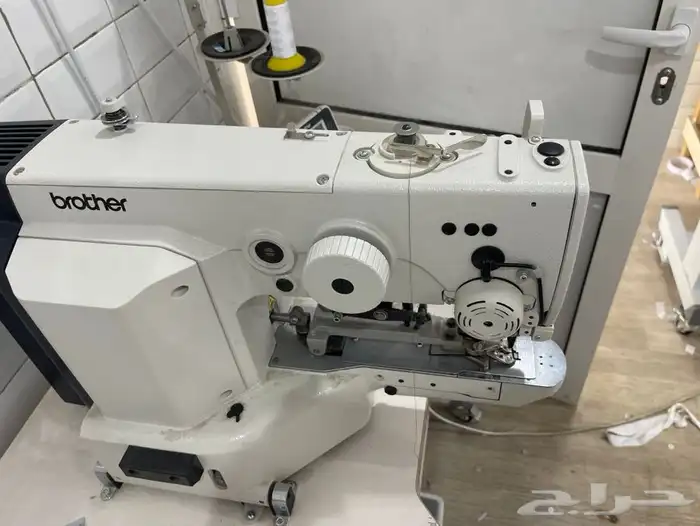 معدات خياطة ثياب رجالية للبيع 1