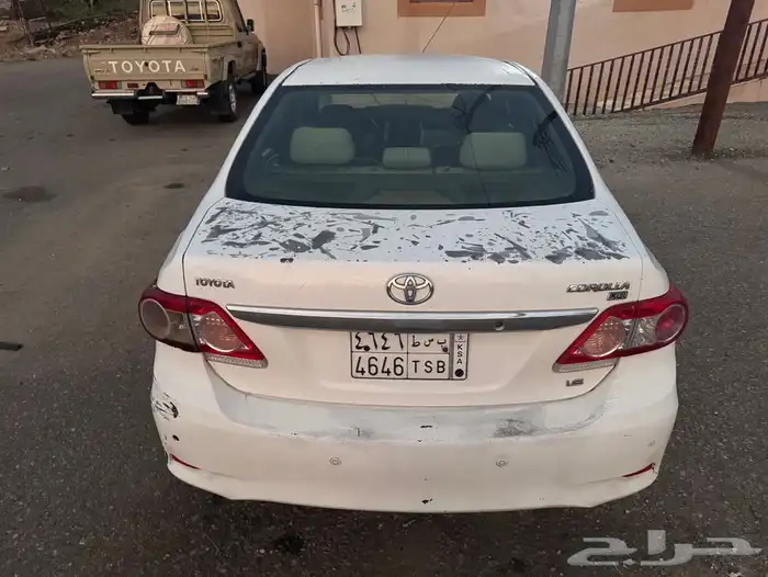 كورولا 2013 للبيع 4