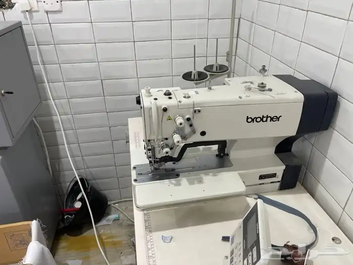 معدات خياطة ثياب رجالية للبيع 4