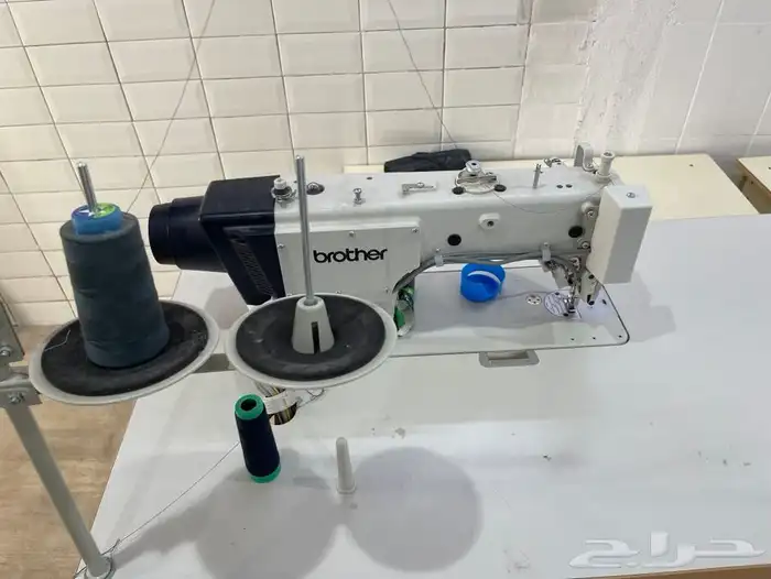 معدات خياطة ثياب رجالية للبيع 7