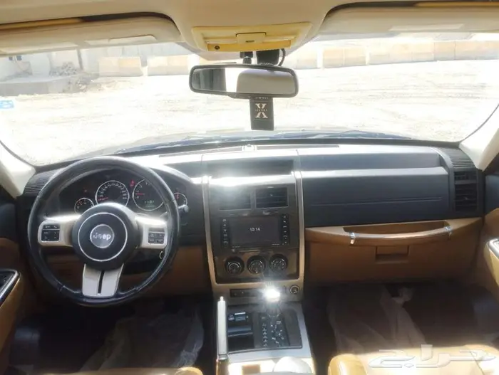 جيب ليبرتي وكاله 2011 12