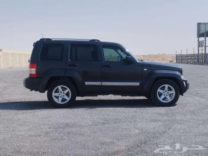 جيب ليبرتي وكاله 2011 5