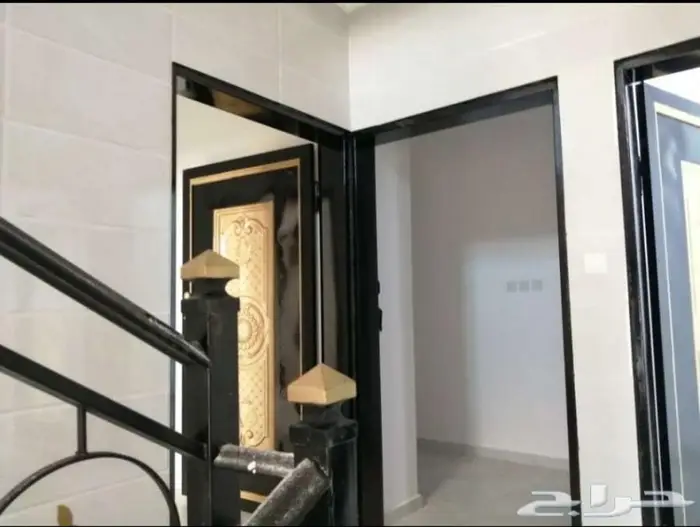 شقة للإيجار بالمحالة شمال مستشفى الولادة 4