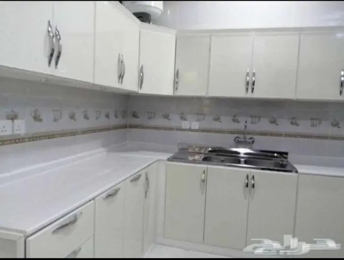 شقة للإيجار بالمحالة شمال مستشفى الولادة 2