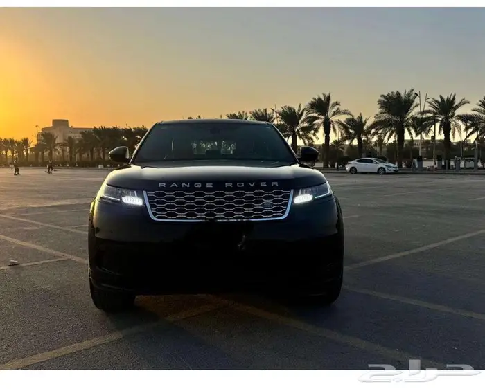 لاند روفر فيلار 2020 2