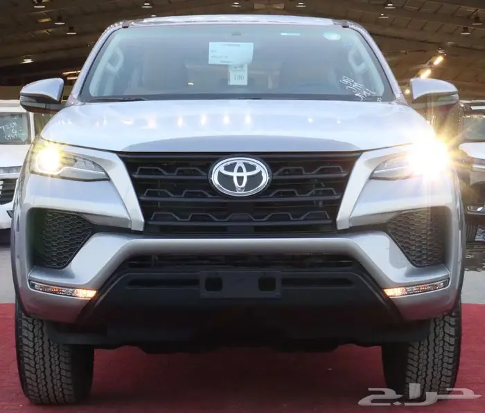 تويوتا فورتشنر GX2 2025 1