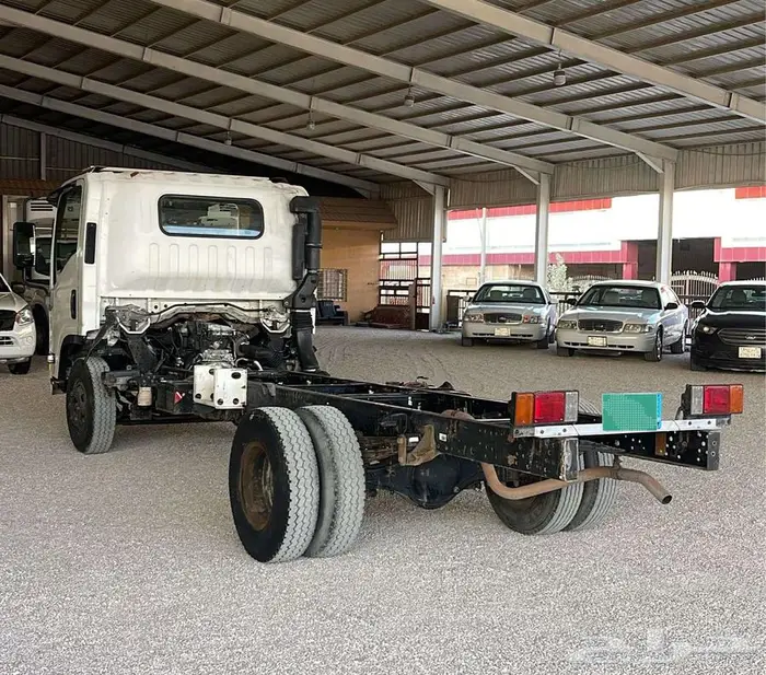 ايسوزو شاص 5 متر تيربو قير عادي 2012 8