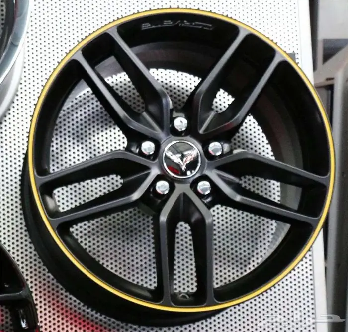 للبيع جميع جنوط كورفت اصلية وكالة 21