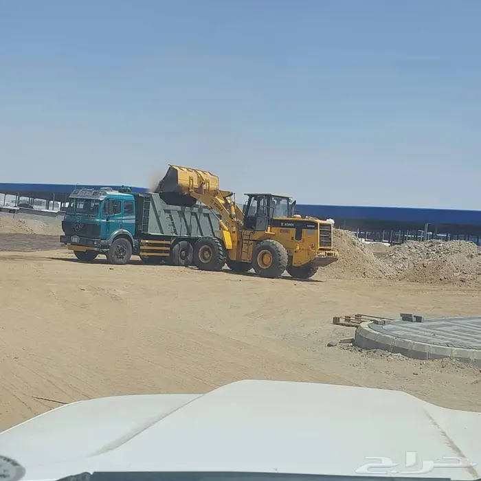 معدات ثقيله قلاب لليجار 2