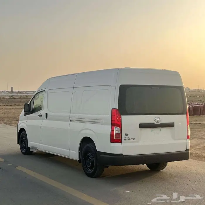 تويوتا باص فان بضاعة 2026 2