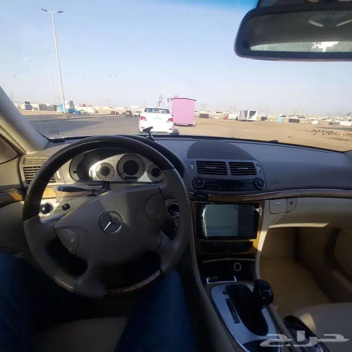 للبيع مرسيدس E240 موديل 2005 نظيفة جدا 7