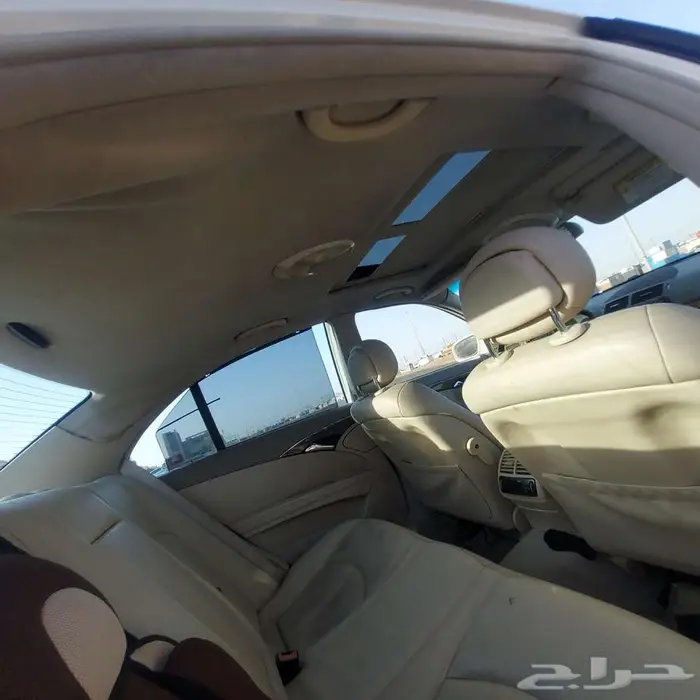 للبيع مرسيدس E240 موديل 2005 نظيفة جدا 15