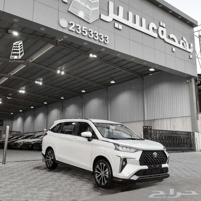 تويوتا فيلوز بنزين 2025 1