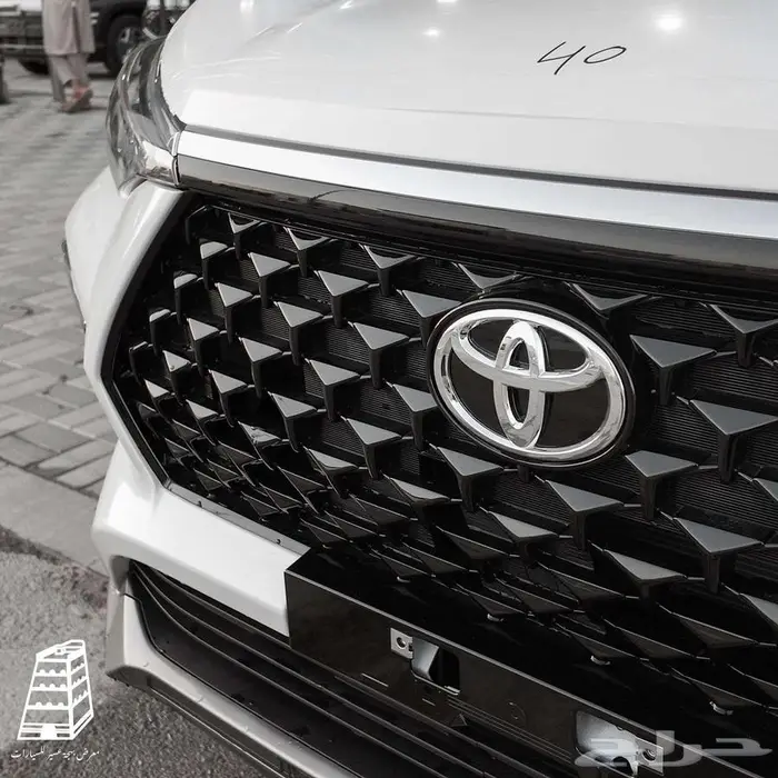 تويوتا فيلوز بنزين 2025 8