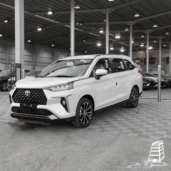 تويوتا فيلوز بنزين 2025 5