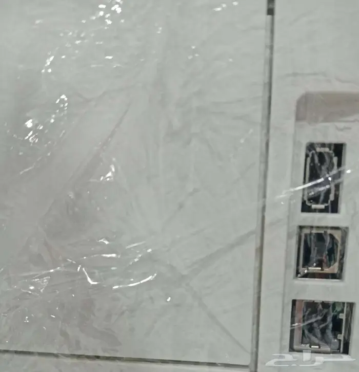 طابعة أتش بى ليزر جيت طابعة ليزر ملون بمواصفات عالية مستخدم 4