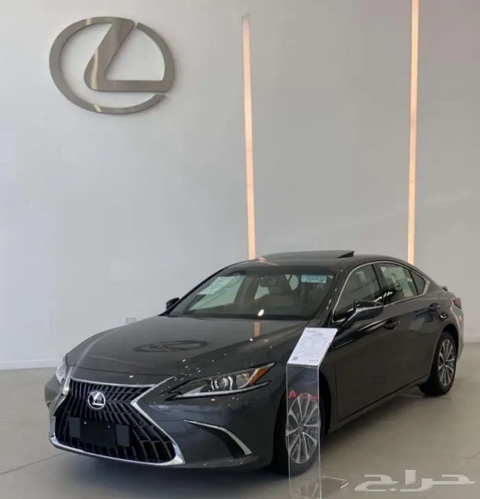 لكزس ES 250 اليجانت 2025 10