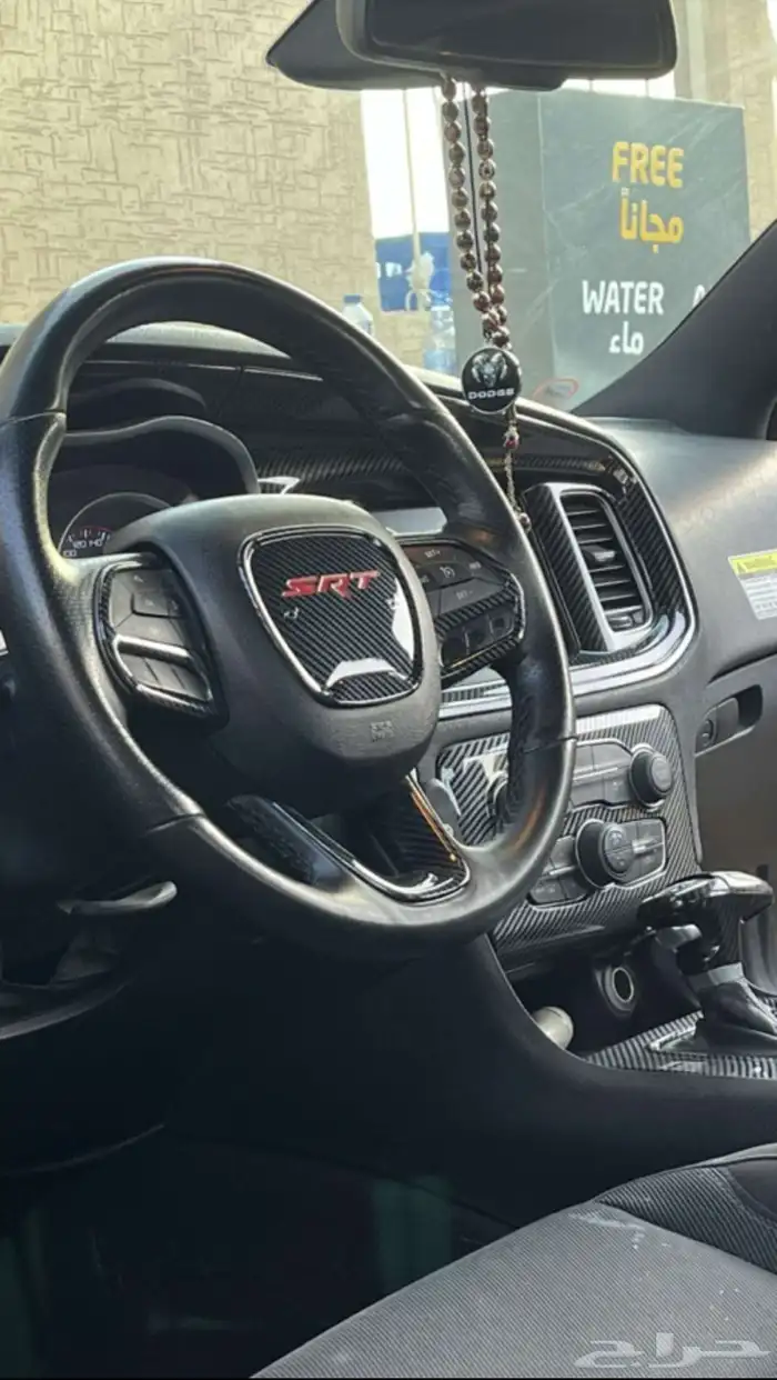 دودج تشارجر 2016 فل كامل اصفر لؤلؤي 22