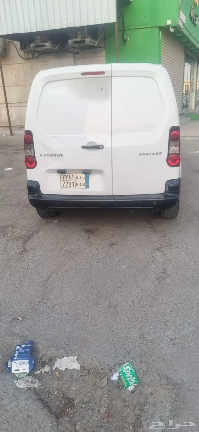 باص بيجو 2016 بضاعه 6