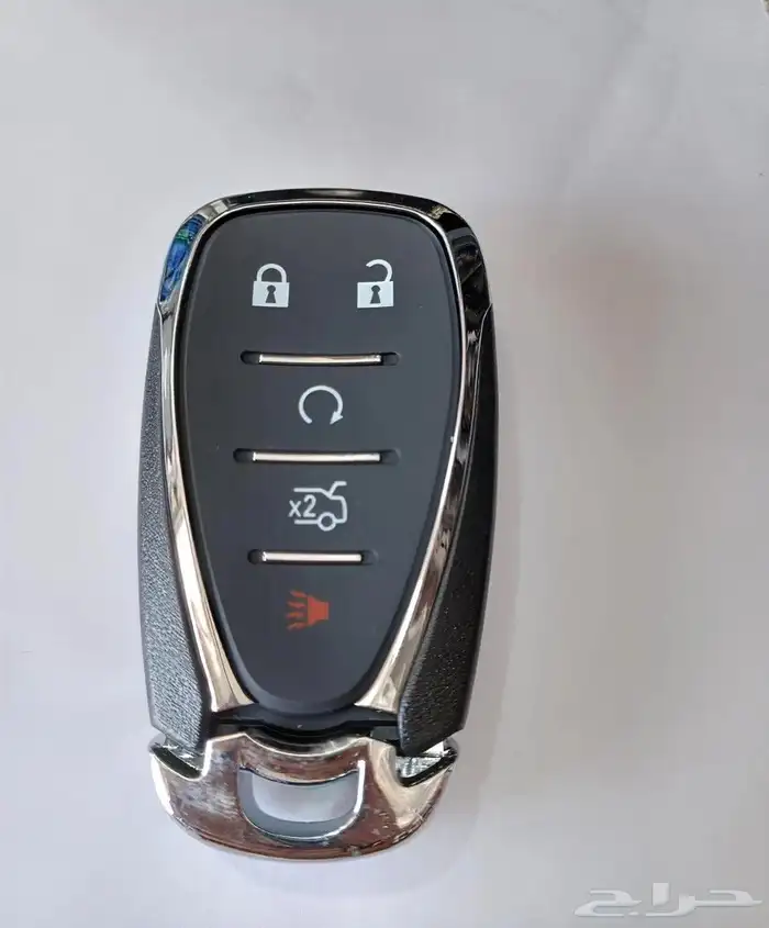 فني مفاتيح فتح أبواب وبرمجة مفاتيح السيارات 3