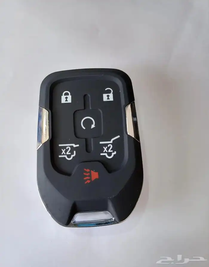 فني مفاتيح فتح أبواب وبرمجة مفاتيح السيارات 4