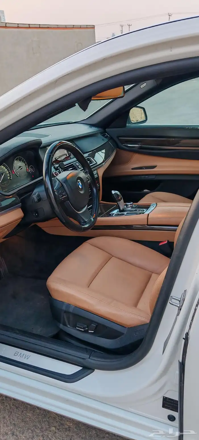 للبيع بي ام دبليو bmw 730 موديل 2012 2