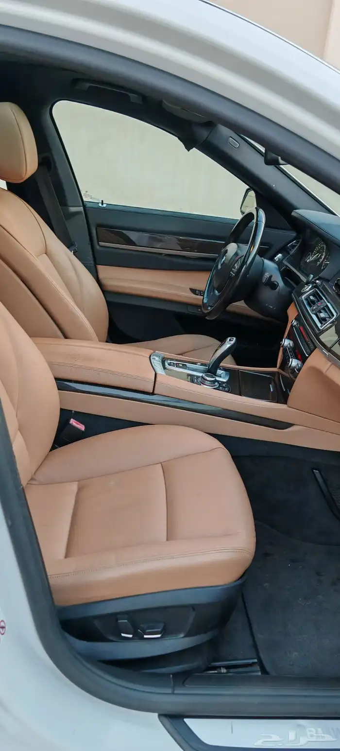 للبيع بي ام دبليو bmw 730 موديل 2012 8