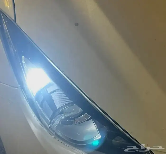 مازدا 3 نص فل 22