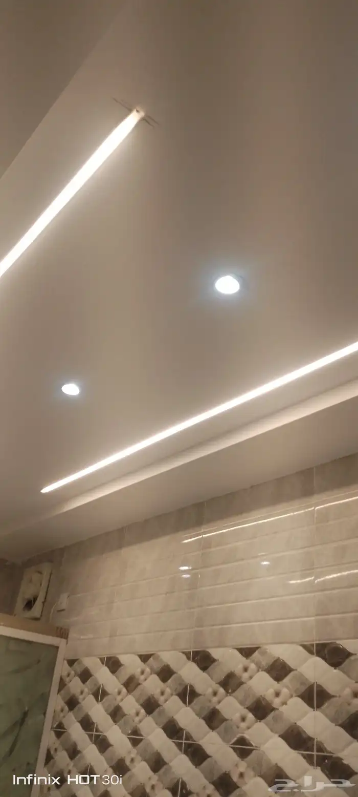 كهربائي لجميع الاعمال الكهربائيه شقق فللل عماير.محلات واجهات 1