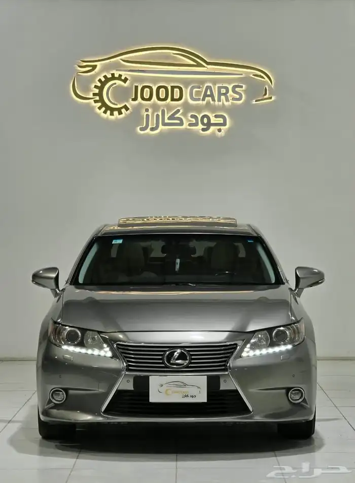 لكزس ES250 موديل 2015 بحالة ممتازة 4