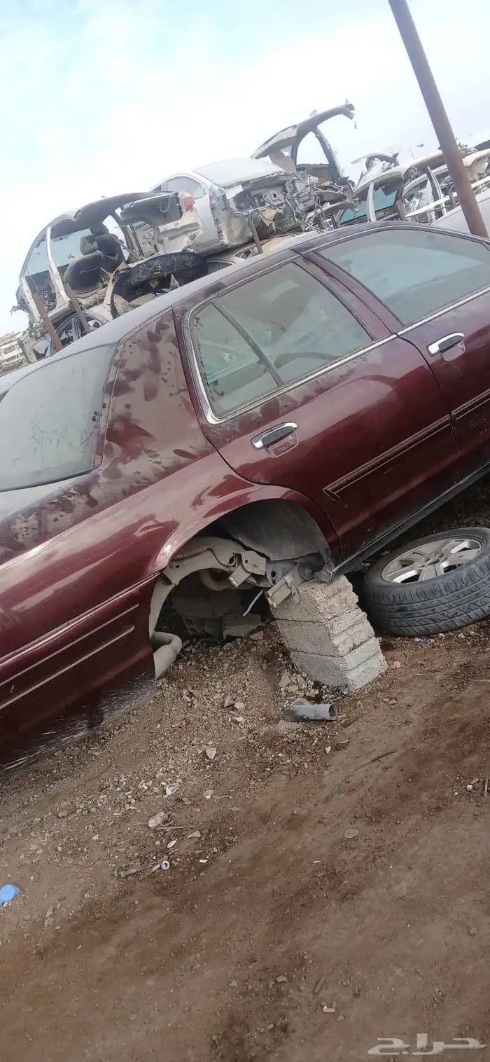 تشليح الصفاء لبيع قطع غيار السيارات فورد فكتوريا ماركيس 0