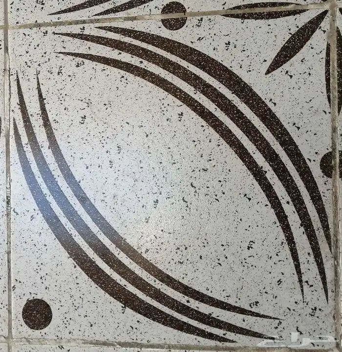 مطلوب بلاط مثل هذا النوع 0