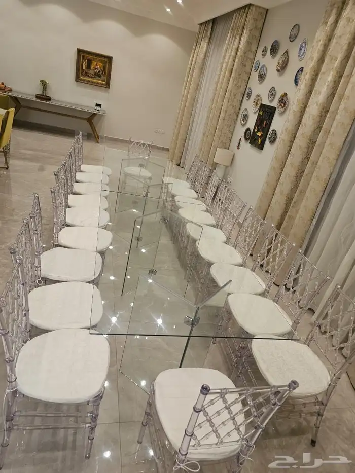 كراسي طاولات كراسي شفافه طاولات قزاز دائري 8