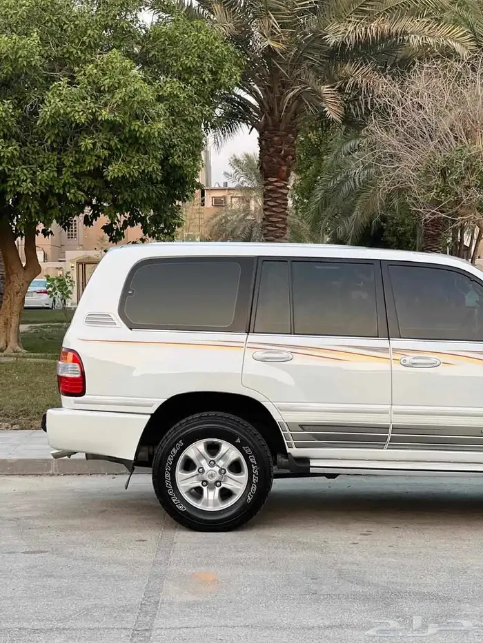 تويوتا لاند كروزر VXR 1999 محول 2007 9
