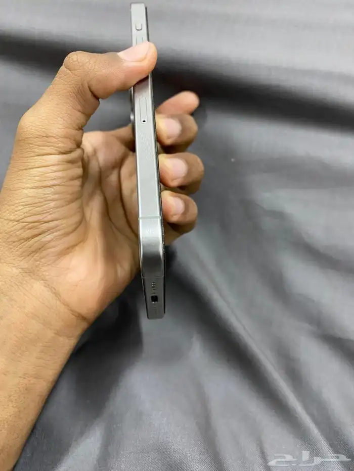 آيفون 15 برو ماكس القيقا 256 عدد دورات 741 4