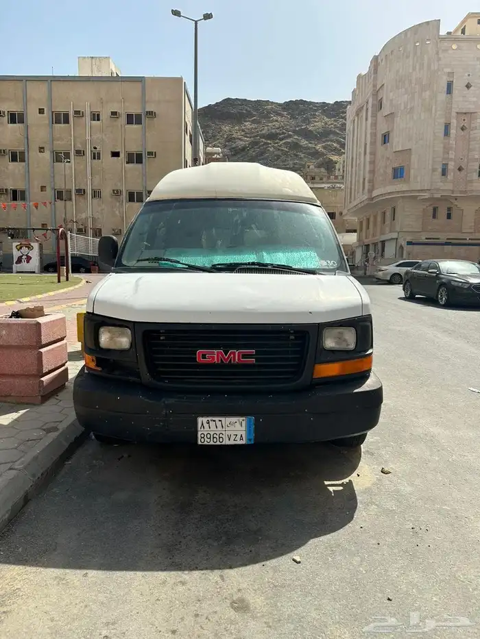 جمس فان سافانا 2012 9