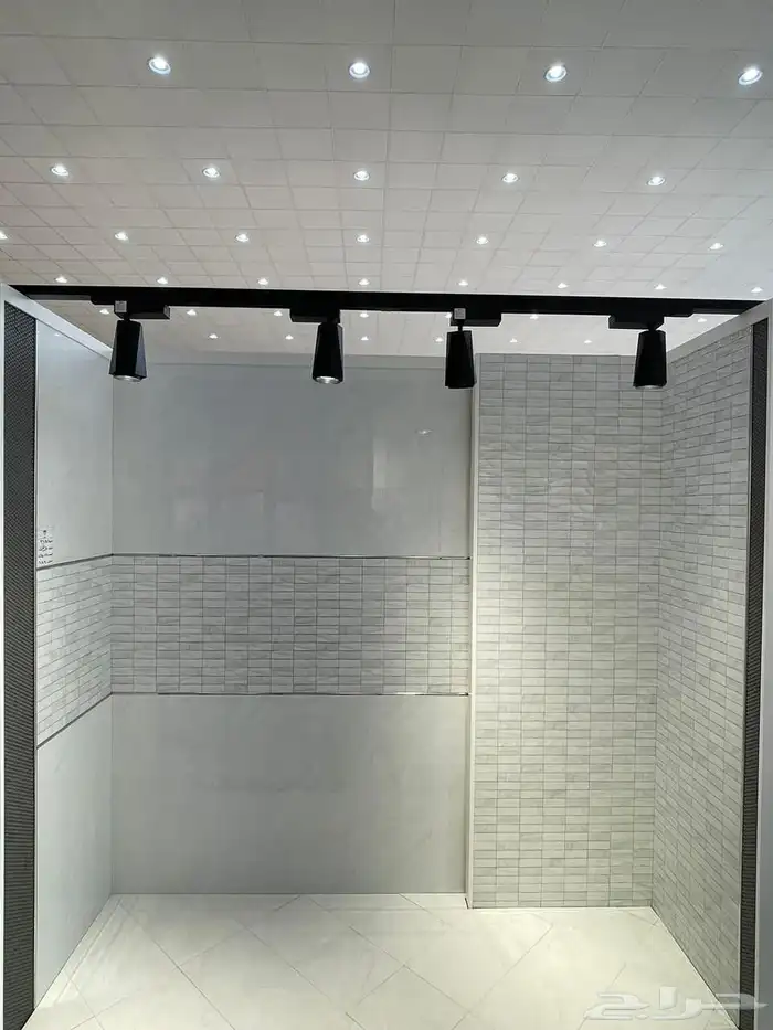 30 في 60 جدران وطني السعر 32