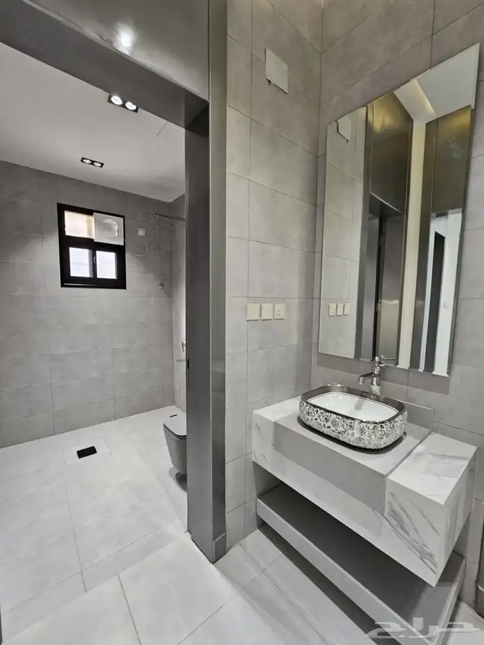 للبيع شقق علويه تشطيب عصري حيث في أبها حطين 19