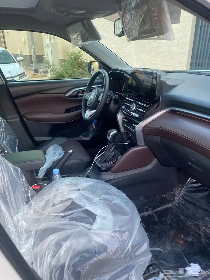 تايوتا اوربان كروز 2024 5