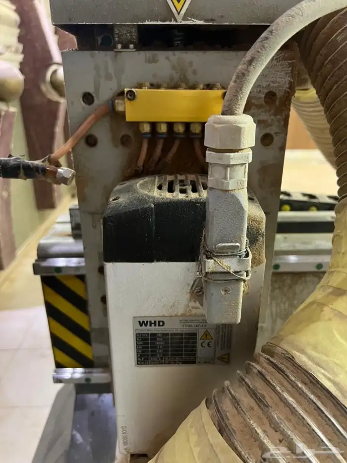 مكينة قص خشب راوتر 2