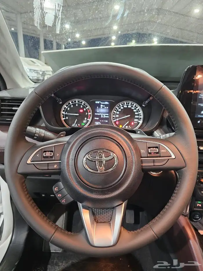 تويوتا اوربان كروز 2026 5